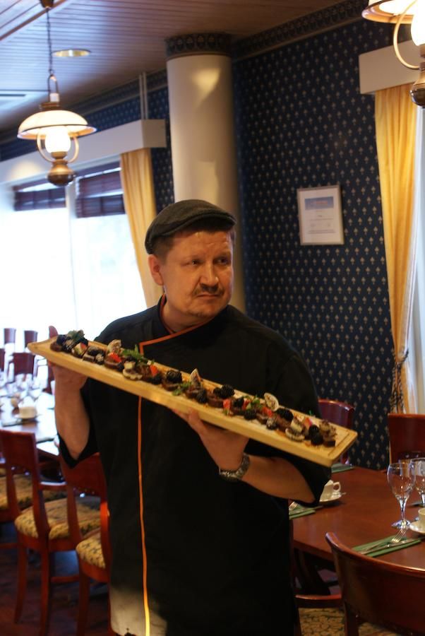 Отель Hotel Kalkstrand Парайнен